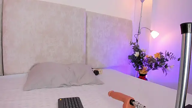 Astorath angel  online show from 12-22-25, 12:16