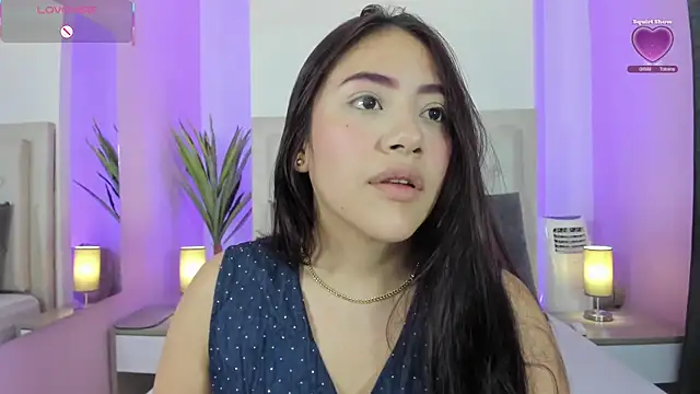 nicolle pierce online show from 04-07-26, 09:44