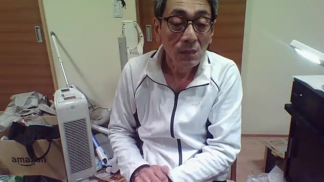 mama010-chan online show from 11-07-25, 04:11