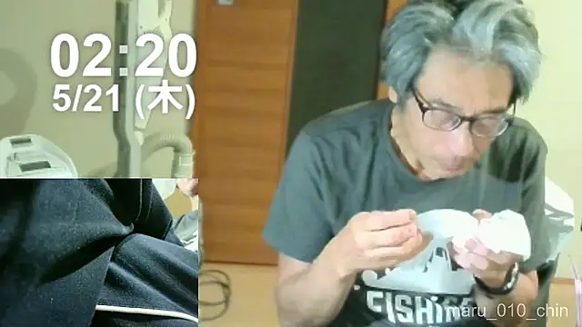 mama010-chan online show from 05-20-26, 05:21