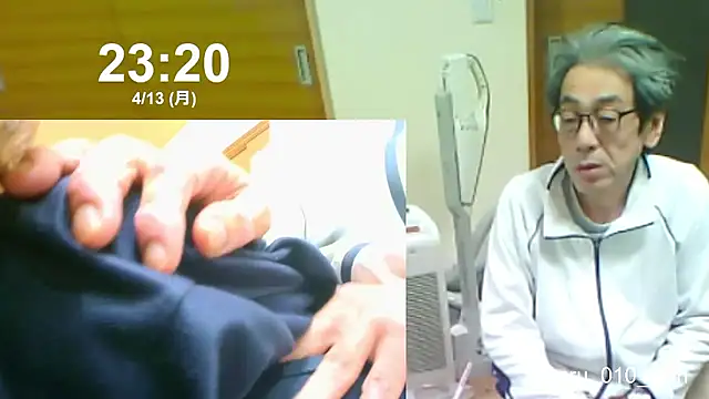 mama010-chan online show from 04-13-26, 02:21