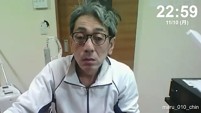 mama010-chan online show from 11-10-25, 02:00