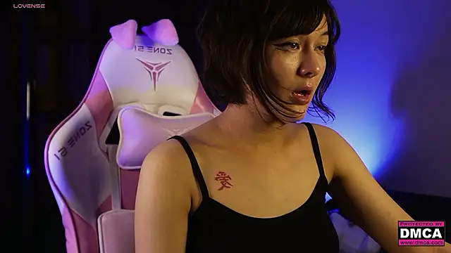 Snapshot of pulluq chatting on 12-06-24, 05:28 pulluq online show from 12-06-24, 05:28