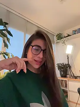 MariaIsabella8 online show from 04-07-26, 10:11