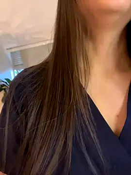 Snapshot of MariaIsabella8 chatting on 10-06-25, 10:21 MariaIsabella8 online show from 10-06-25, 10:21