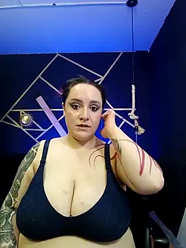 Snapshot of Gelena_Black chatting on 09-30-25, 12:44 Gelena Black online show from 09-30-25, 12:44