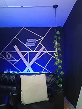 Gelena Black online show from 10-29-25, 12:04