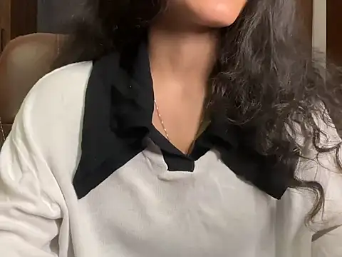 Divyaa69 online show from 06-09-26, 07:48