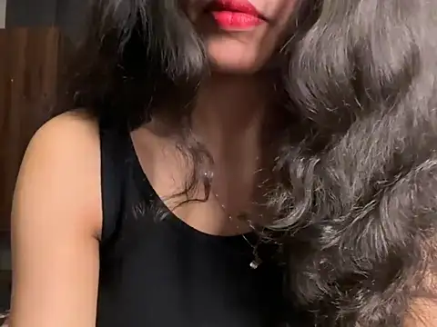 Divyaa69 online show from 06-19-26, 07:52