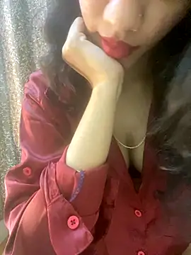 Divyaa69 online show from 10-11-25, 09:21