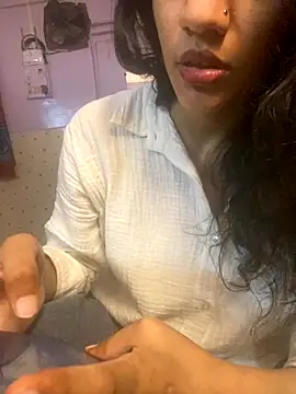 Divyaa69 online show from 12-01-25, 06:42