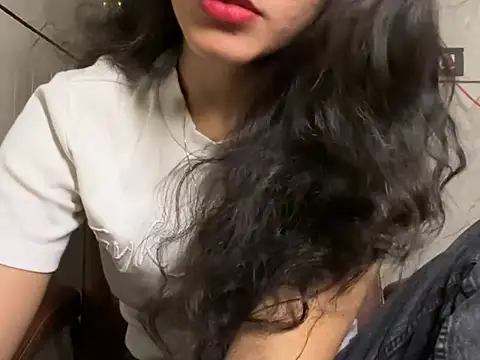 Divyaa69 online show from 04-11-26, 07:50