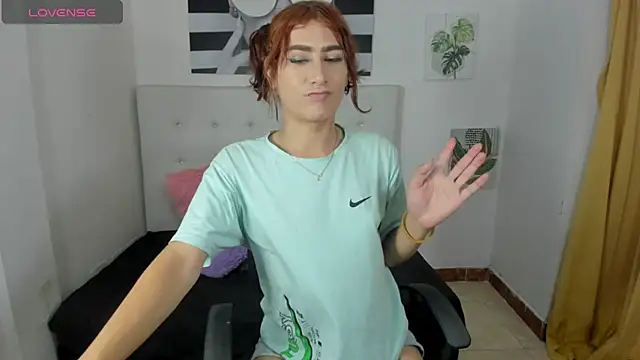 Sofia agudelo online show from 10-27-25, 03:13