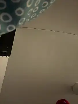 StarringSumac online show from 04-19-26, 04:13