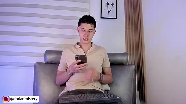 Dorianmistery2322  online show from 03-06-26, 12:05