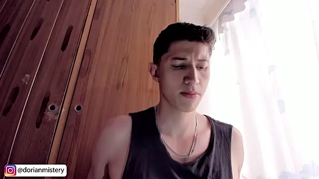 Dorianmistery2322  online show from 04-09-26, 03:40