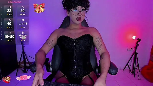 Heka Prudence online show from 05-03-26, 01:44
