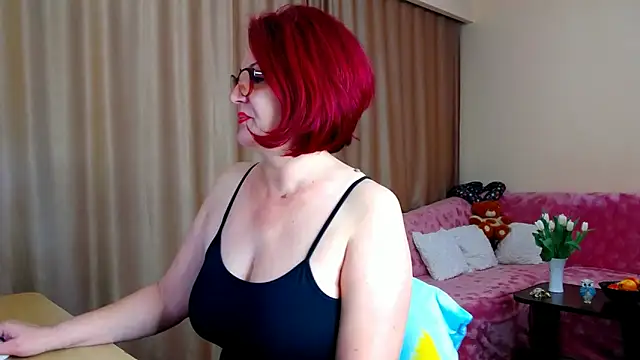 EdithCharm online show from 11-15-25, 03:05