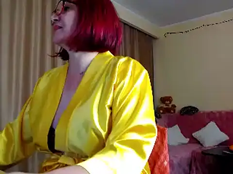 EdithCharm online show from 01-14-25, 07:11