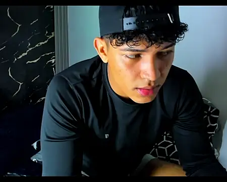 Snapshot of jamescurli_ chatting on 09-12-25, 11:48 jamescurli  online show from 09-12-25, 11:48