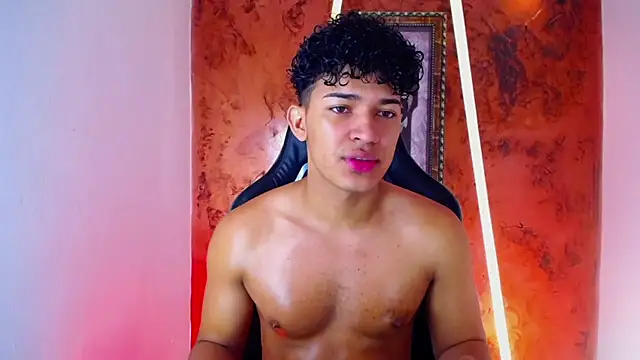 Snapshot of jamescurli_ chatting on 03-02-25, 04:28 jamescurli  online show from 03-02-25, 04:28