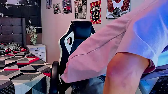 jason graeats online show from 12-17-25, 03:44