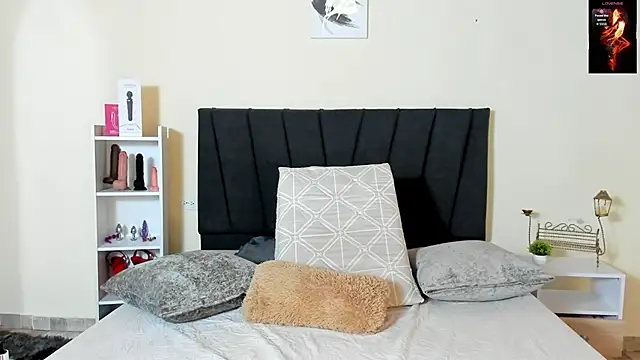 Snapshot of Kimberly_lozano chatting on 11-14-25, 10:41 Kimberly lozano online show from 11-14-25, 10:41