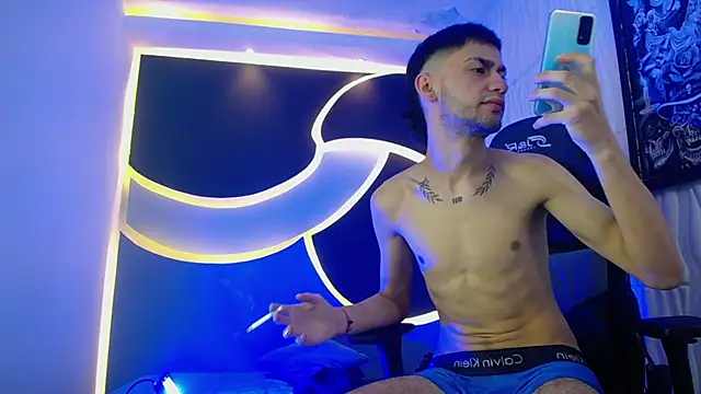 jeysexyboy 2 online show from 12-08-24, 08:47