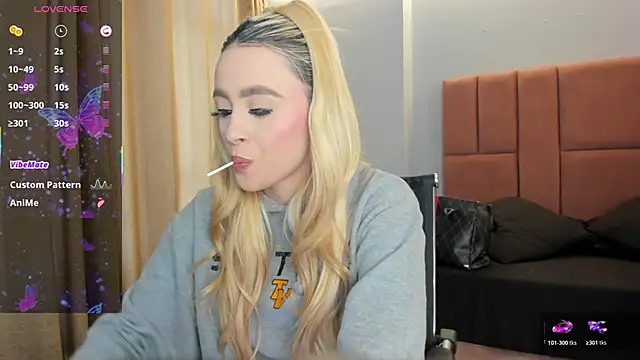 miacarperr1 online show from 04-10-26, 09:11