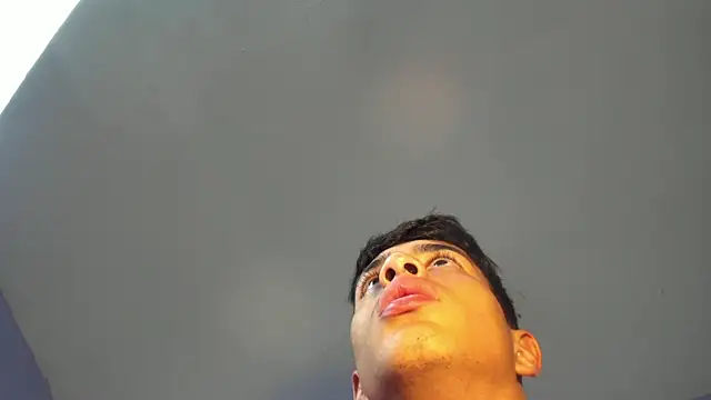 Snapshot of Tyler_Rodriguez chatting on 02-26-25, 10:47 Tyler Rodriguez online show from 02-26-25, 10:47