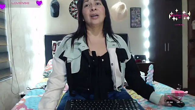Snapshot of Rachell_111 chatting on 03-02-25, 12:20 Rachell 111 online show from 03-02-25, 12:20