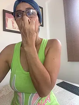 MireyaTorresGu online show from 02-26-26, 05:24