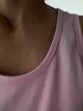 MireyaTorresGu online show from 10-21-25, 10:25