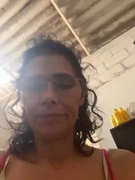 Snapshot of MireyaTorresGu chatting on 06-19-26, 02:34 MireyaTorresGu online show from 06-19-26, 02:34