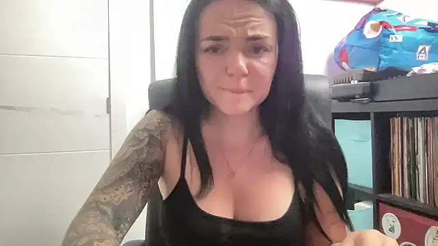 yorkshiregal online show from 09-13-25, 06:57