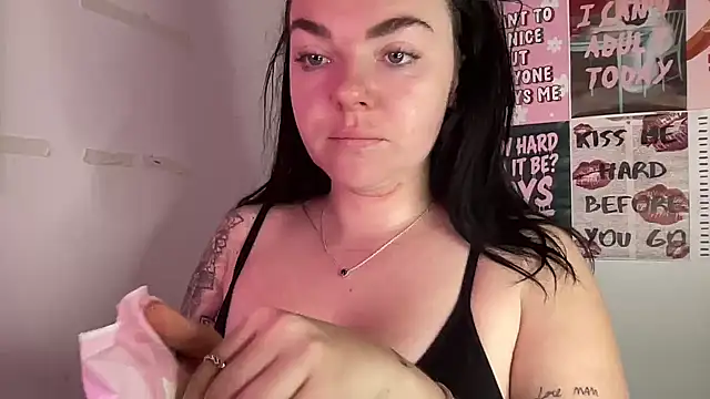 yorkshiregal online show from 02-16-26, 07:51