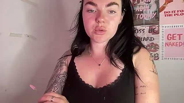 yorkshiregal online show from 04-30-26, 07:04