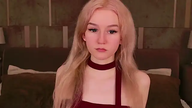 NaomiLoys online show from 03-16-25, 09:58