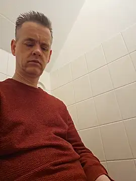 Hectorthyssen1 online show from 04-08-26, 09:33