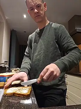 Hectorthyssen1 online show from 02-11-26, 05:29