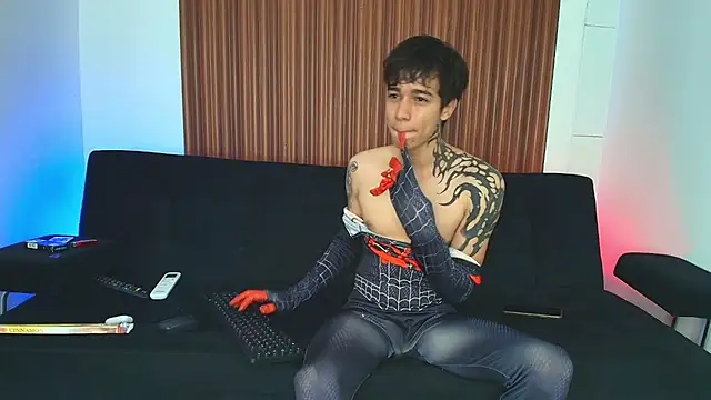 Zacktk7 online show from 02-18-25, 12:15