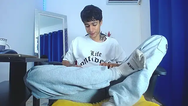 Zacktk7 online show from 02-01-25, 05:05