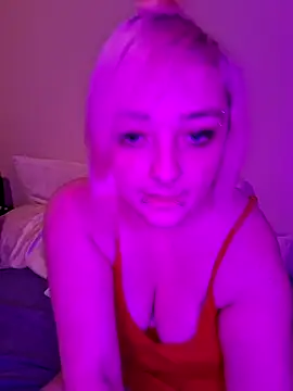 Snapshot of IzanamiNova chatting on 12-29-24, 04:16 IzanamiNova online show from 12-29-24, 04:16