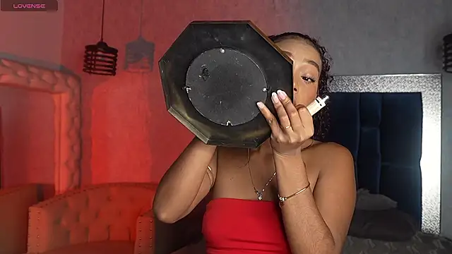 Salome Williamss online show from 03-24-26, 12:16