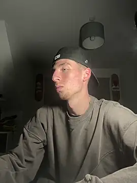 MikesWood21 online show from 12-02-24, 11:02