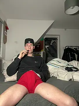 MikesWood21 online show from 01-27-25, 03:58