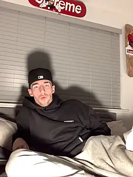 MikesWood21 online show from 01-20-25, 12:15