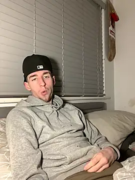 MikesWood21 online show from 01-31-25, 12:28