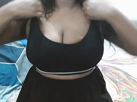 queen cute online show from 07-15-26, 07:32