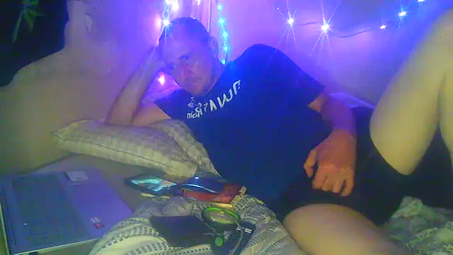 George48 online show from 12-22-25, 05:40